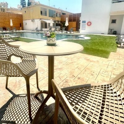 Superior Studio with direct access to the pool