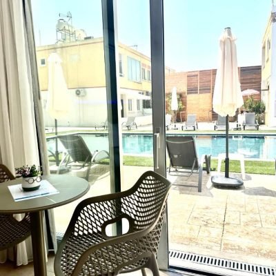 Superior Studio with direct access to the pool